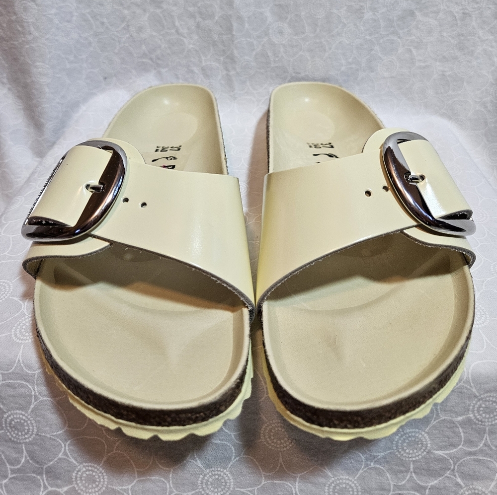 Women's Birkenstock Madrid Big Buckle Leather Slides US Size 6-6.5 EUSize 37 - Picture 3 of 11